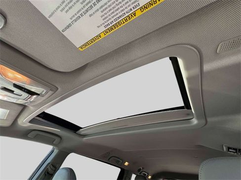 Certified 2020 Toyota Sienna XLE image 37