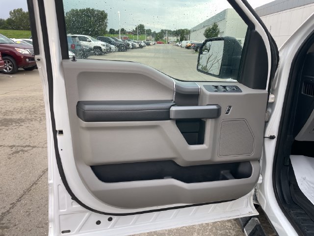 Used 2018 Ford F150 XLT w/ Equipment Group 302A Luxury AWD/4WD image 20