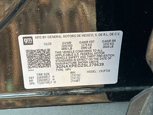 Used 2025 Chevrolet Equinox LT AWD/4WD image 25