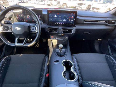 Used 2025 Ford Mustang GT RWD image 10