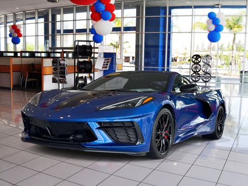 Used 2023 Chevrolet Corvette Stingray Preferred Cpe w/ Z51 Performance Package RWD image 1