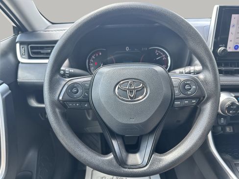 Used 2024 Toyota RAV4 XLE FWD image 11