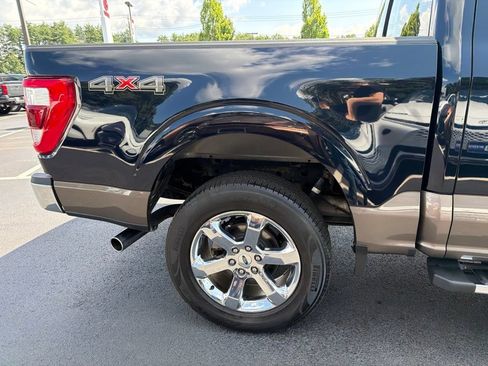 Used 2021 Ford F150 Lariat w/ Equipment Group 502A High AWD/4WD image 4
