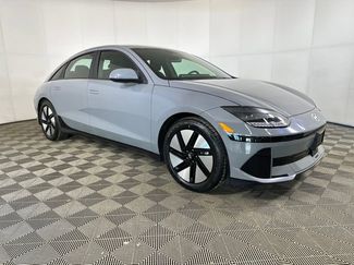 Used 2024 Hyundai Ioniq 6 SE video 2