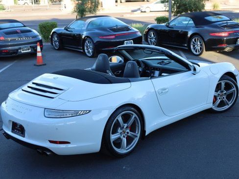 Used 2014 Porsche 911 Carrera S image 19