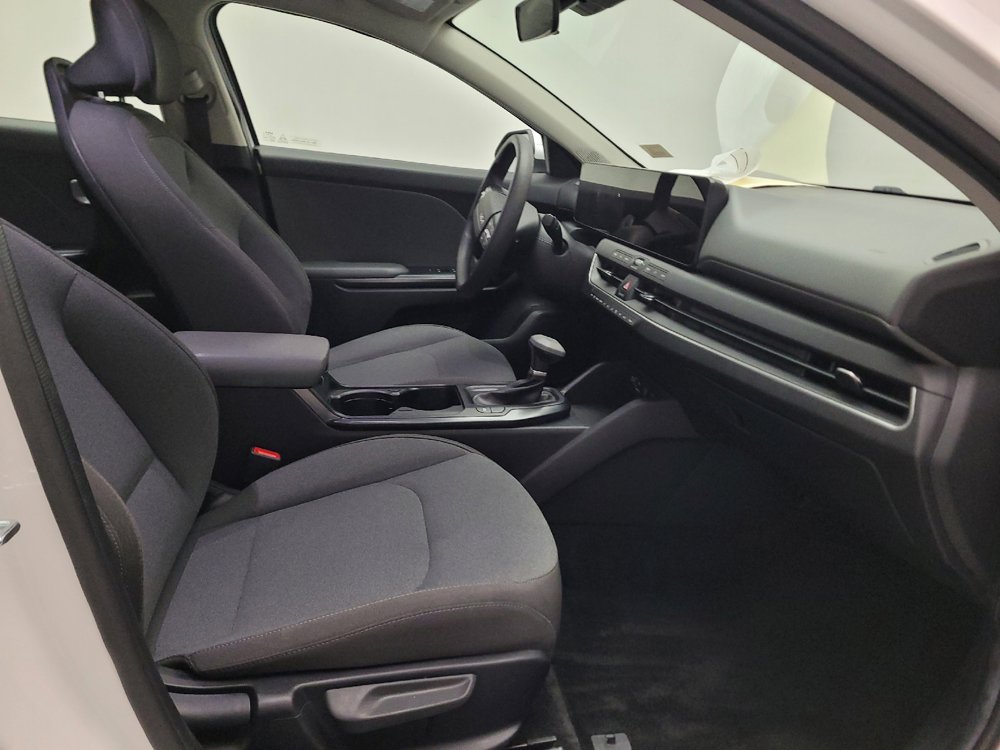 Used 2025 Kia K4 FWD image 21