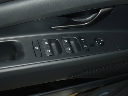 New 2026 Hyundai Elantra Sport FWD image 22