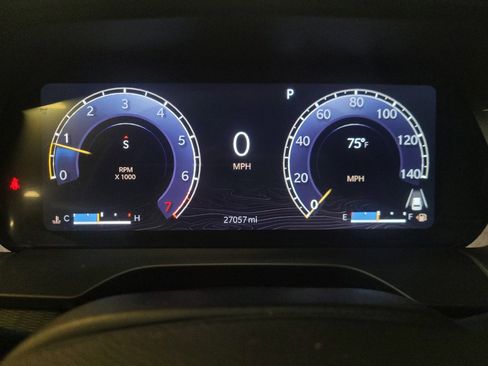 Used 2023 Jeep Grand Cherokee Altitude AWD/4WD image 23