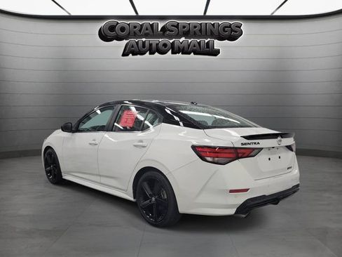 Used 2023 Nissan Sentra SR w/ Midnight Edition Package FWD image 4