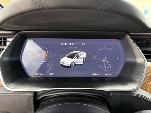 Used 2019 Tesla Model X Long Range image 15