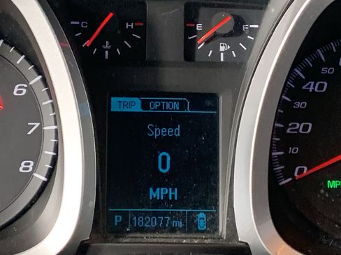 Used 2016 Chevrolet Equinox LS FWD image 23