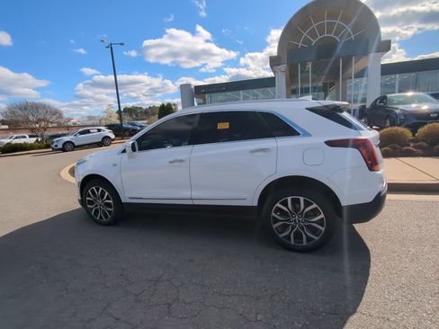 Used 2020 Cadillac XT5 Premium Luxury image 6