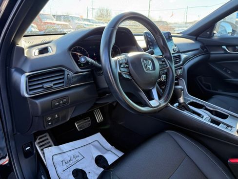Used 2020 Honda Accord Sport image 13