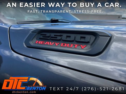Used 2022 RAM 2500 Big Horn w/ Night Edition AWD/4WD image 11