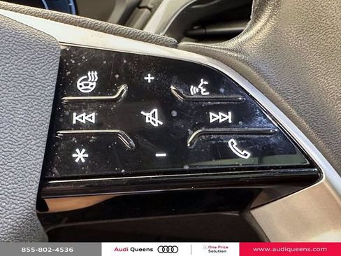 Certified 2022 Audi Q4 e-tron Premium Plus w/ Premium Plus AWD/4WD image 28