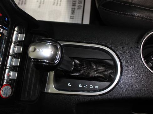 Used 2018 Ford Mustang Premium image 22