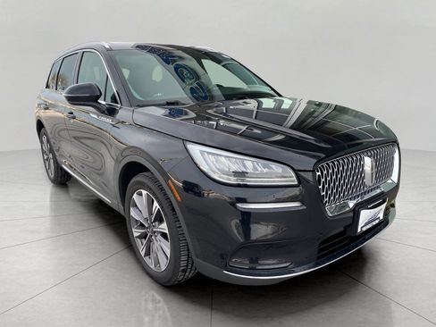 Used 2020 Lincoln Corsair Reserve image 1
