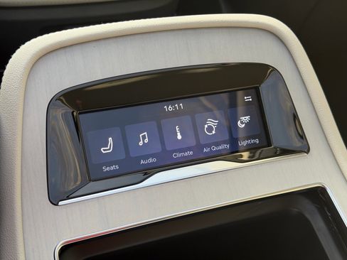 New 2026 Lincoln Navigator L Reserve image 24