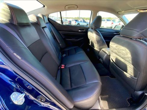 Used 2019 Nissan Altima 2.5 SR image 19