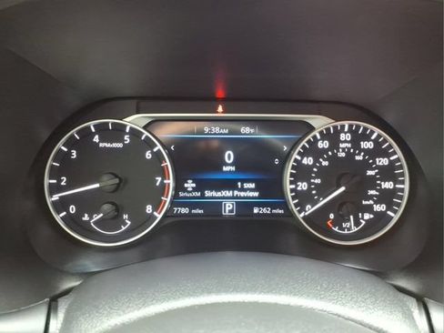 Used 2024 Nissan Sentra SR FWD image 25