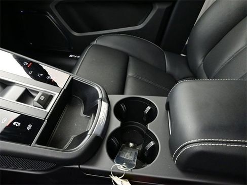 Used 2024 Porsche Macan GTS image 19