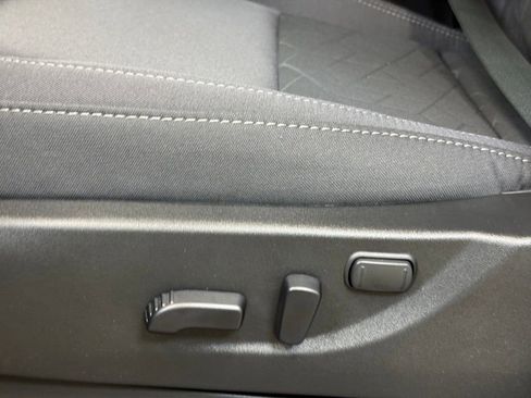 New 2026 Nissan Frontier SV AWD/4WD image 12