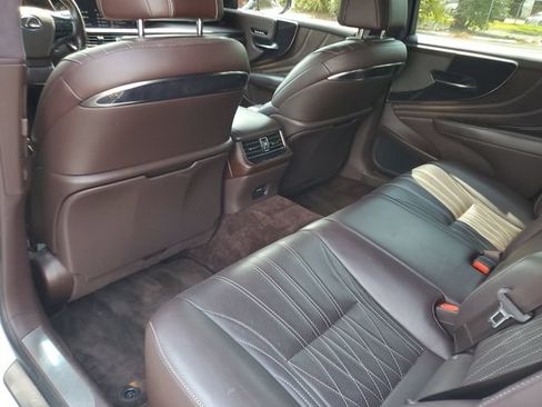 Used 2018 Lexus LS 500 w/ Interior Upgrade Package RWD image 12