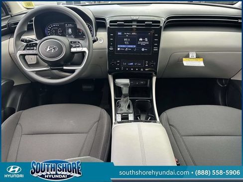 Certified 2024 Hyundai Tucson SEL AWD/4WD image 15