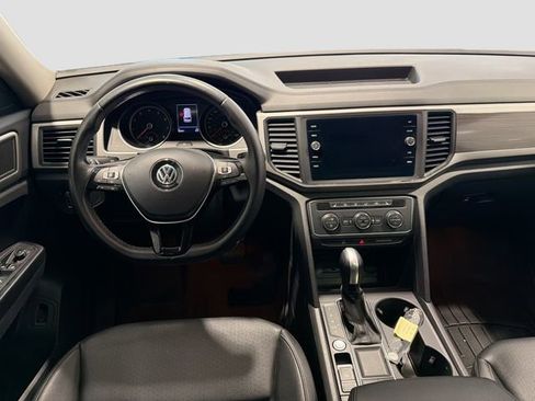 Used 2020 Volkswagen Atlas SE w/ Panoramic Sunroof Package FWD image 19