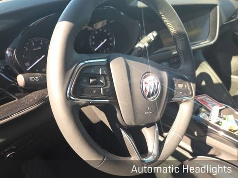 Used 2023 Buick Envision Essence AWD/4WD image 11