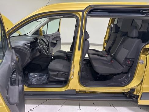 Used 2018 Ford Transit Connect XL FWD image 7