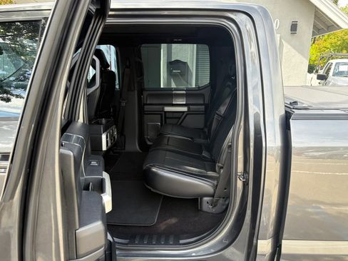 Used 2018 Ford F150 Lariat w/ Equipment Group 502A Luxury image 11