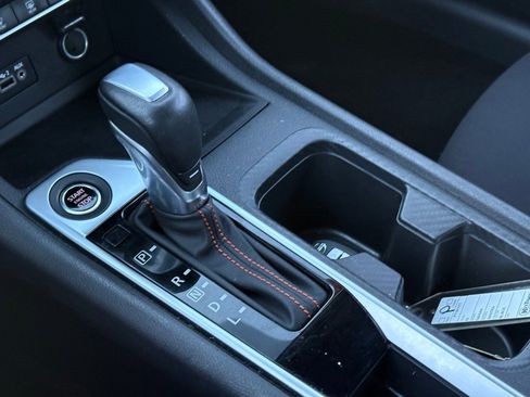 Certified 2023 Nissan Sentra SR image 20