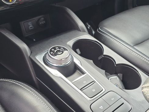 Used 2022 Ford Escape SEL w/ Technology Package image 22