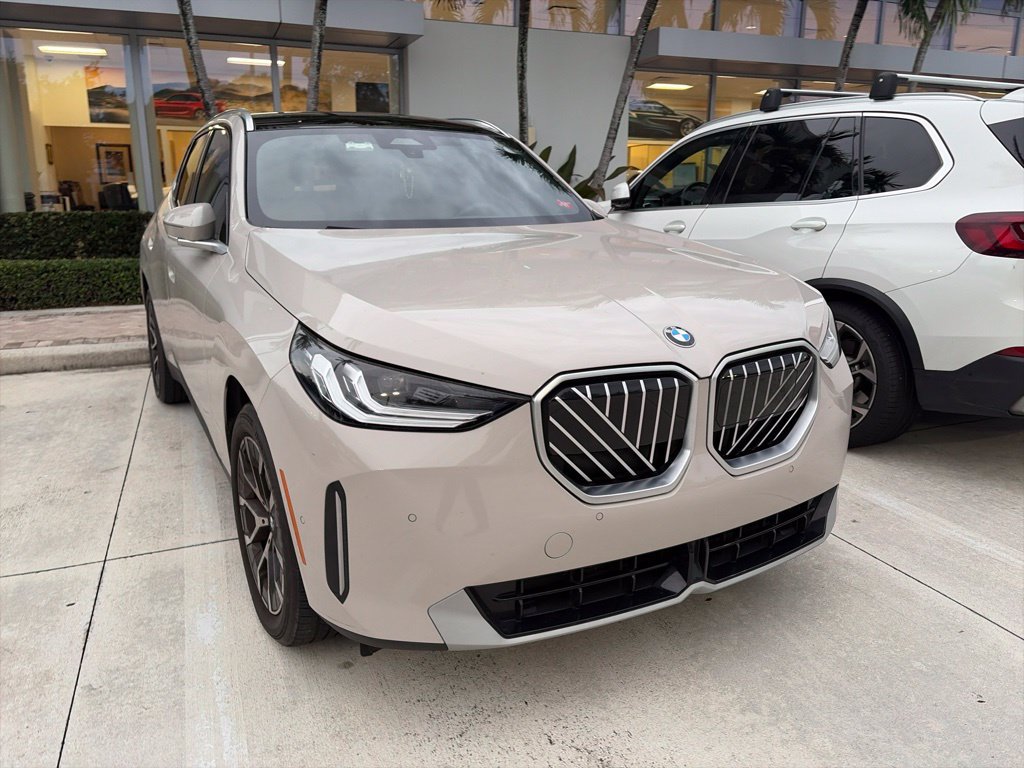 Certified 2025 BMW X3 xDrive30i w/ Convenience Package AWD/4WD image 4