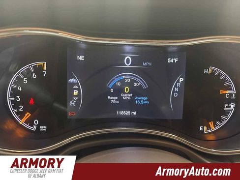 Used 2016 Jeep Grand Cherokee Overland image 15