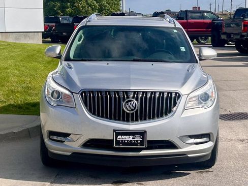 Used 2017 Buick Enclave Leather AWD/4WD image 8