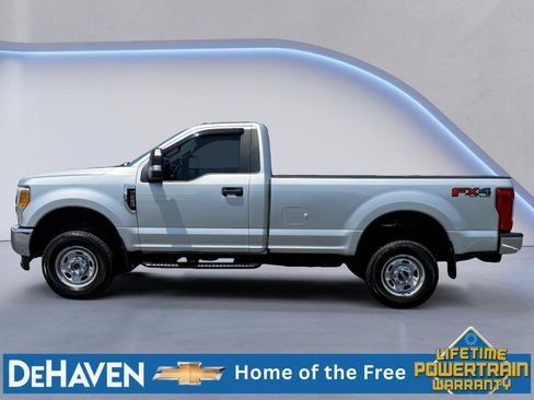 Used 2017 Ford F250 XL w/ Power Equipment Group AWD/4WD image 3