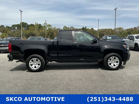Used 2022 Chevrolet Colorado LT w/ Fleet Safety Package image 6
