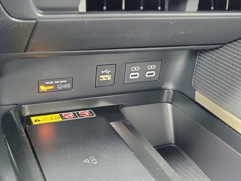 New 2026 Toyota Camry SE w/ Convenience Package image 17