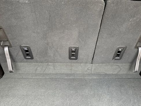 Used 2021 Chevrolet Tahoe LT image 10