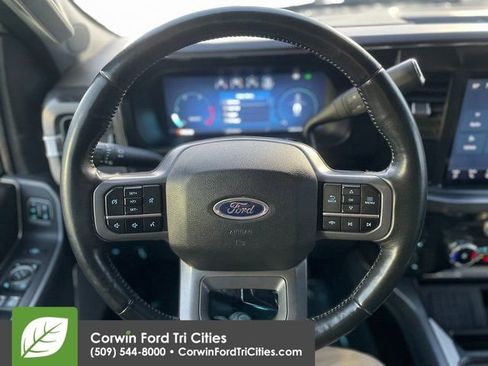 Used 2023 Ford F350 Lariat w/ Chrome Package image 21