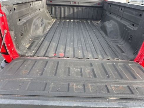 Used 2018 Chevrolet Colorado W/T w/ Custom Special Edition image 10