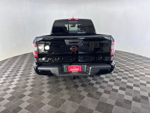 Used 2024 Nissan Frontier PRO-4X w/ Pro Convenience Package AWD/4WD image 6