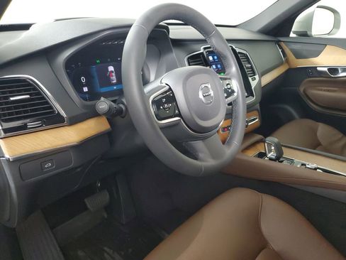 Certified 2023 Volvo XC90 B5 Plus w/ Protection Package Premier image 25