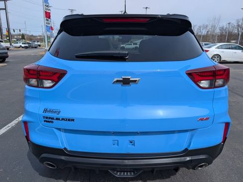 Used 2023 Chevrolet TrailBlazer RS w/ Sun and Liftgate Package image 4