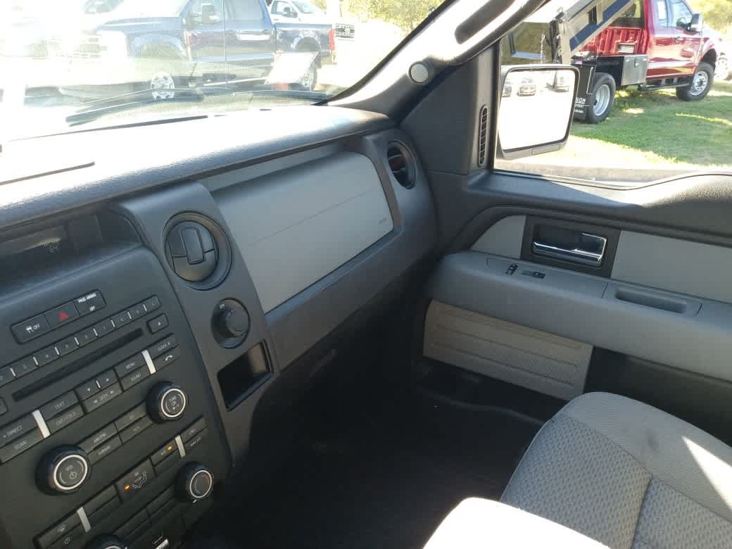 Used 2012 Ford F150 STX w/ Communications Pkg RWD image 25