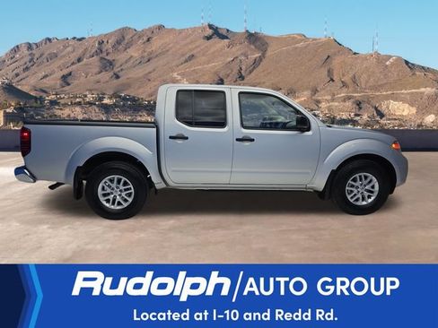 Used 2021 Nissan Frontier SV RWD image 6