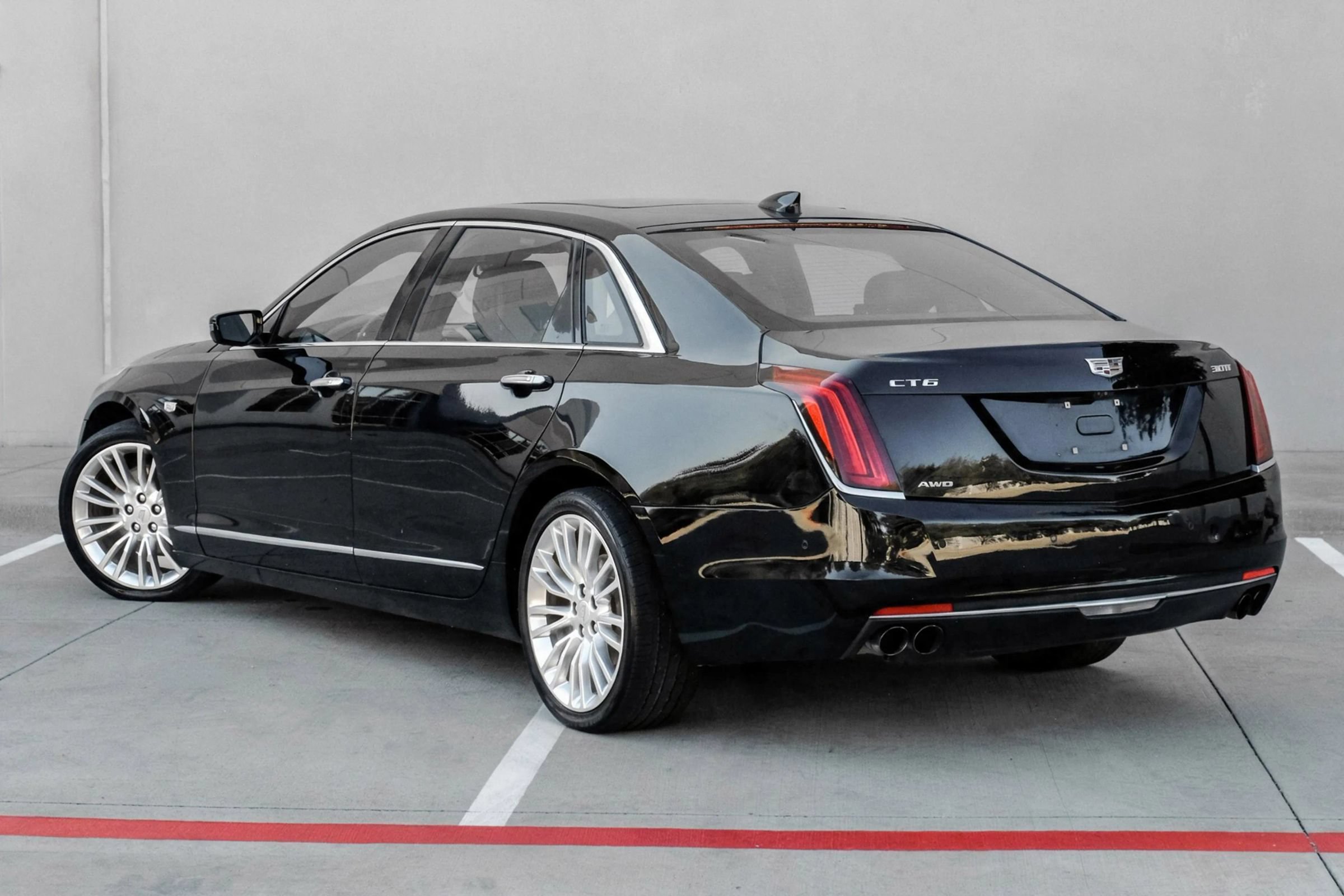 Used 2018 Cadillac CT6 Premium Luxury w/ Super Cruise Package AWD/4WD image 16