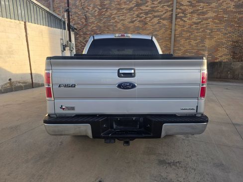 Used 2014 Ford F150 XLT w/ XLT Chrome Package image 6